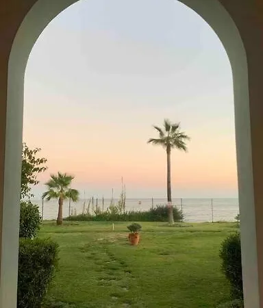 Firstline Beach-amazing Seaview - Estepona-la Duquesa Apartamento *