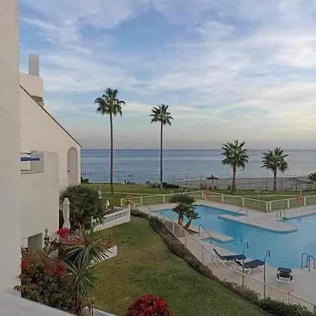 Firstline Beach-amazing Seaview - Estepona-la Duquesa Apartment *