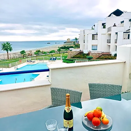Firstline Beach-amazing Seaview - Estepona-la Duquesa Apartment *